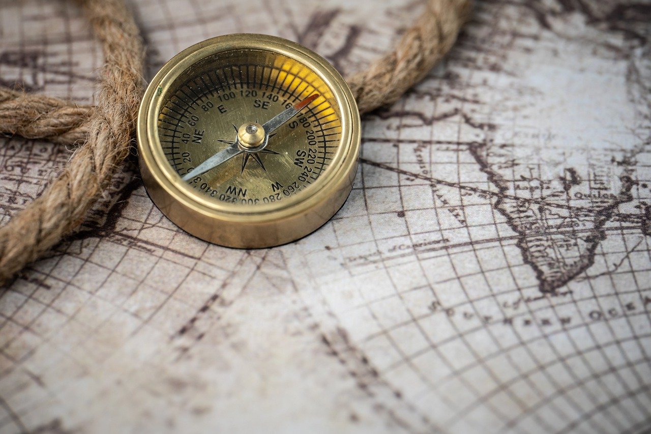 compass, 7 Quality Ways To Navigate Disagreements In A Marriage